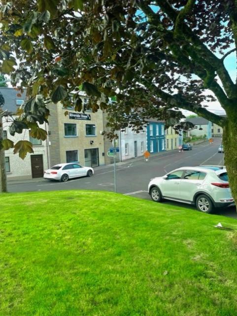 Riverside House Donegal Town Екстер'єр фото